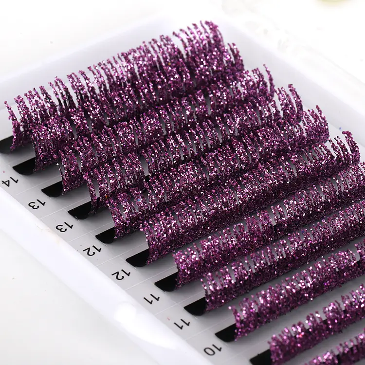 Miért érdemes kipróbálni a Purple Glitter Lashes Extensiont?